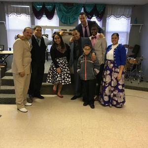 Meet your Posher, Elias